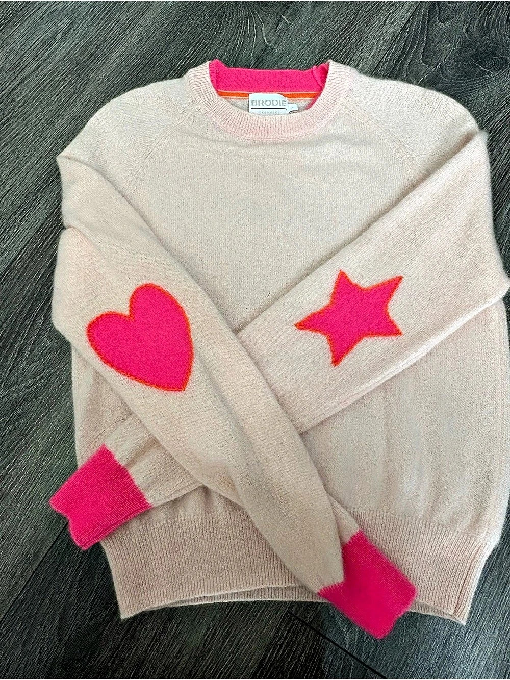 Brodie Cashmere Heart Star Sweater in Pink & White Size Small Like